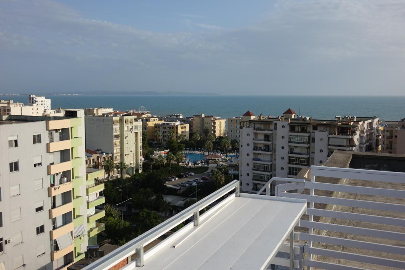 Giardino Alto Apartment Драч Екстериор снимка